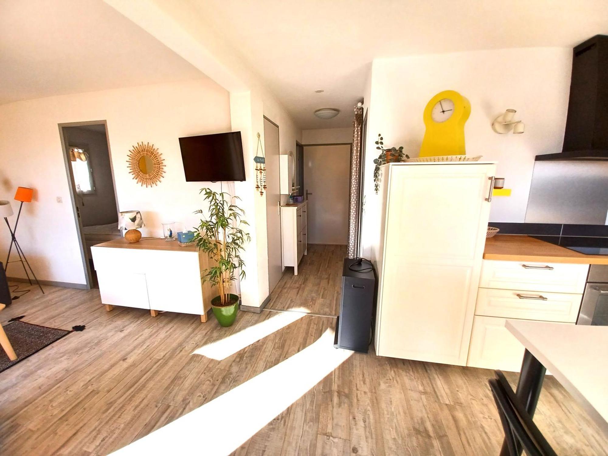 Saint-Pierre-la-Mer  Plain-Pied Jardin 6 Personnes Clim Vue Mer Parking Wifi Terrasse Piscine Dans La Residence מראה חיצוני תמונה