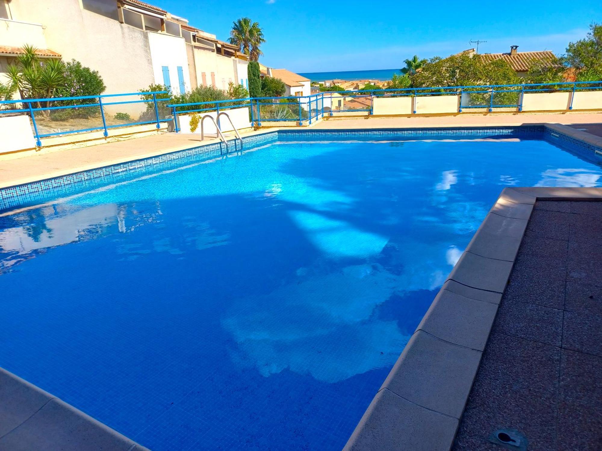 Saint-Pierre-la-Mer  Plain-Pied Jardin 6 Personnes Clim Vue Mer Parking Wifi Terrasse Piscine Dans La Residence מראה חיצוני תמונה