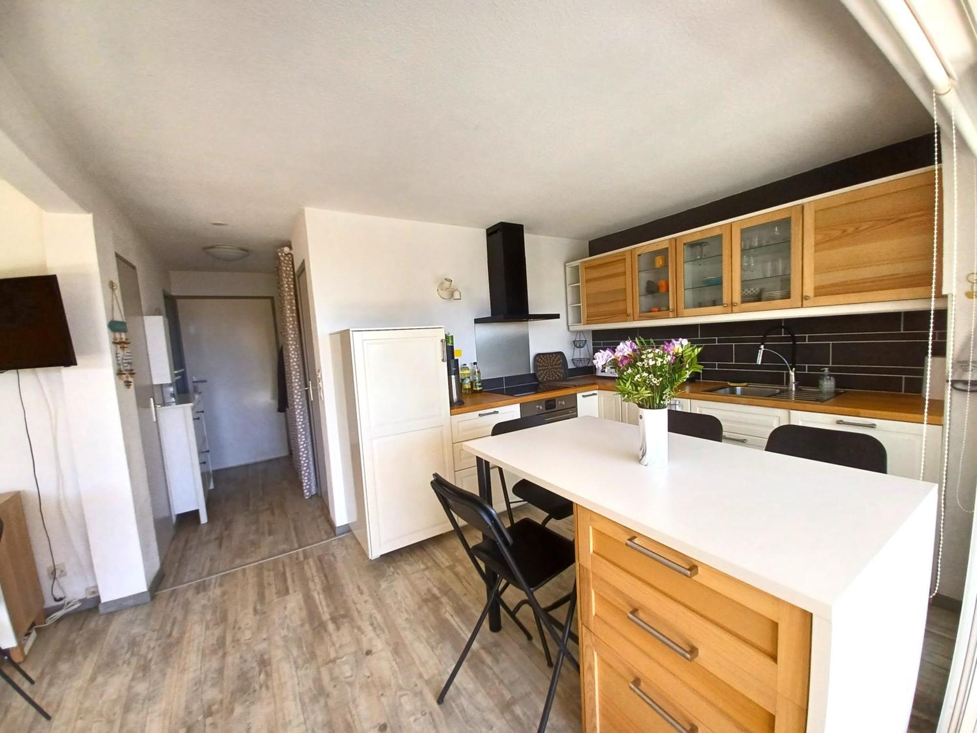 Saint-Pierre-la-Mer  Plain-Pied Jardin 6 Personnes Clim Vue Mer Parking Wifi Terrasse Piscine Dans La Residence מראה חיצוני תמונה