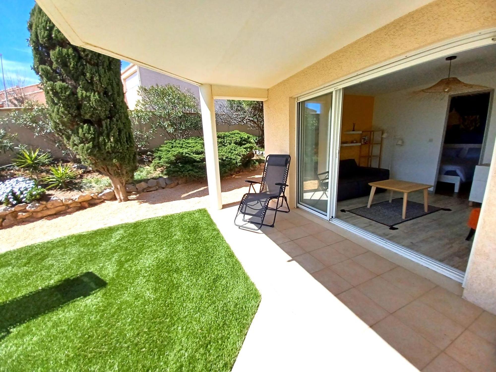 Saint-Pierre-la-Mer  Plain-Pied Jardin 6 Personnes Clim Vue Mer Parking Wifi Terrasse Piscine Dans La Residence מראה חיצוני תמונה
